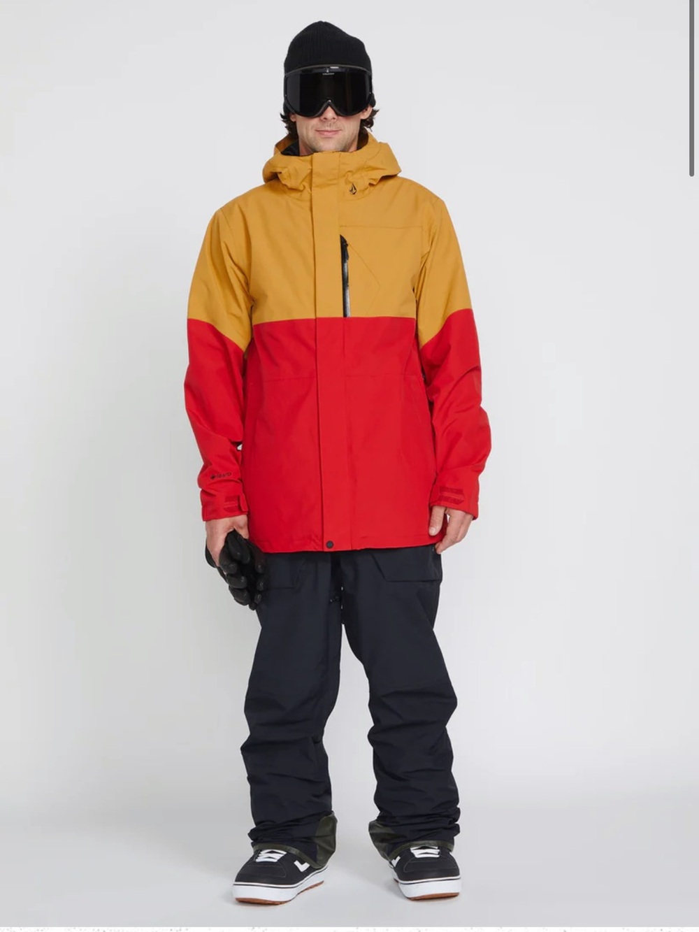 Men’s Volcom L Gore-Tex jacket in Carmel size XL